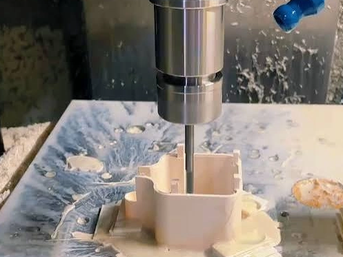 Precision CNC Machining of PEEK Parts for High-Performance Electronics